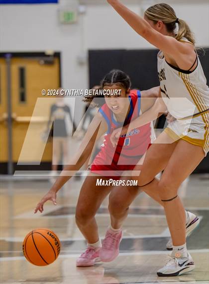 Thumbnail 2 in Arapahoe vs Cherry Creek photogallery.