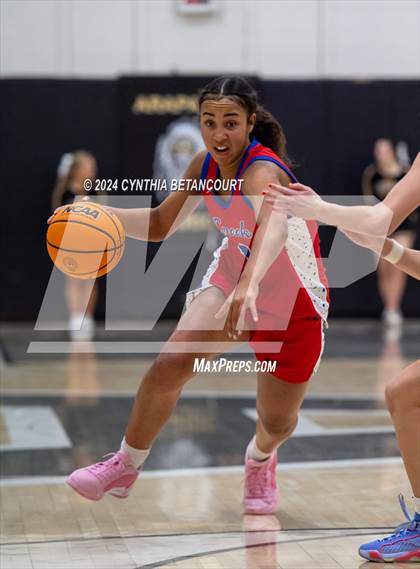 Thumbnail 3 in Arapahoe vs Cherry Creek photogallery.