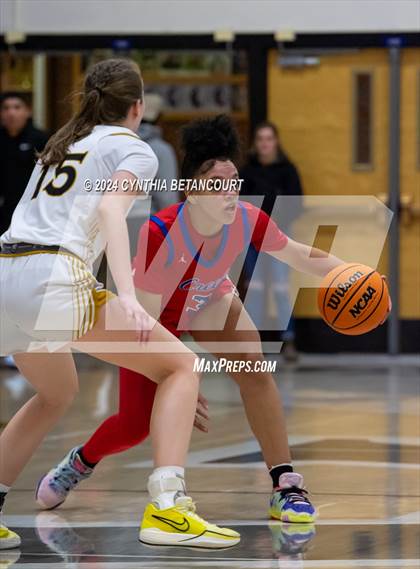Thumbnail 3 in Arapahoe vs Cherry Creek photogallery.
