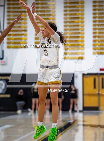 Thumbnail 2 in Arapahoe vs Cherry Creek photogallery.