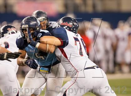 Thumbnail 3 in Ryan vs. Bell (UIL 5A Division 2 Bi-District Playoff) photogallery.
