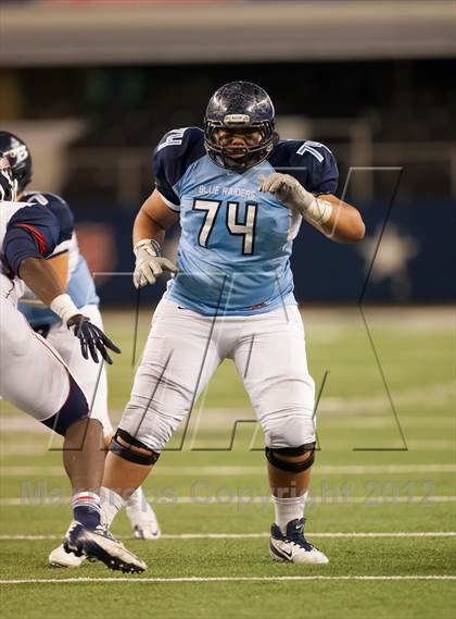 Thumbnail 3 in Ryan vs. Bell (UIL 5A Division 2 Bi-District Playoff) photogallery.
