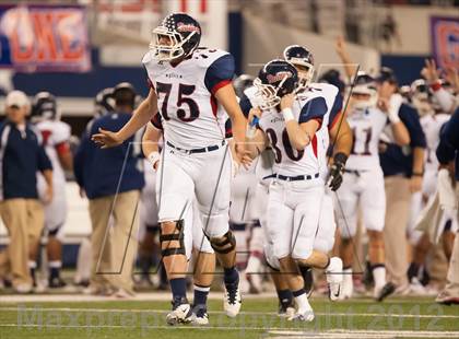 Thumbnail 1 in Ryan vs. Bell (UIL 5A Division 2 Bi-District Playoff) photogallery.