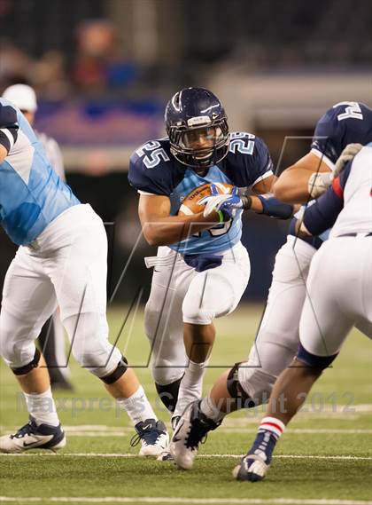 Thumbnail 1 in Ryan vs. Bell (UIL 5A Division 2 Bi-District Playoff) photogallery.