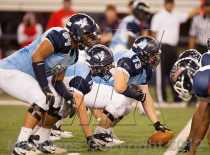 Thumbnail 2 in Ryan vs. Bell (UIL 5A Division 2 Bi-District Playoff) photogallery.