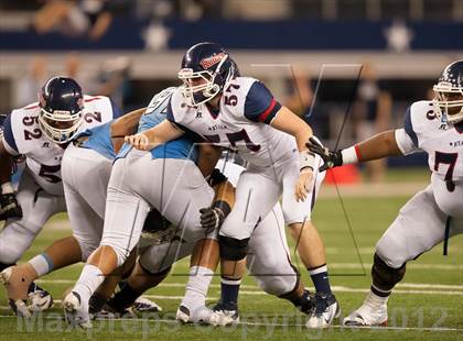 Thumbnail 3 in Ryan vs. Bell (UIL 5A Division 2 Bi-District Playoff) photogallery.