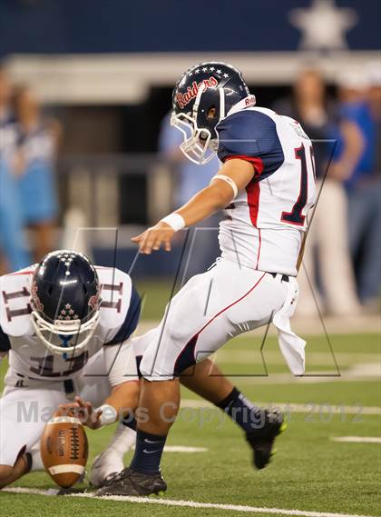 Thumbnail 1 in Ryan vs. Bell (UIL 5A Division 2 Bi-District Playoff) photogallery.
