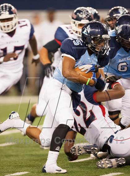 Thumbnail 3 in Ryan vs. Bell (UIL 5A Division 2 Bi-District Playoff) photogallery.