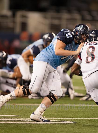 Thumbnail 1 in Ryan vs. Bell (UIL 5A Division 2 Bi-District Playoff) photogallery.