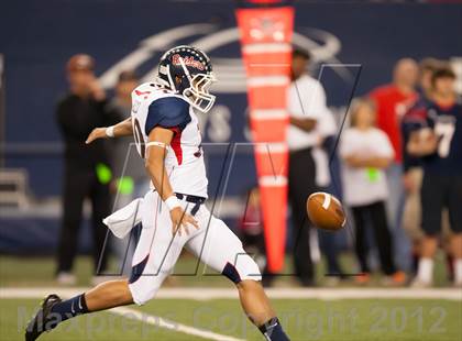 Thumbnail 2 in Ryan vs. Bell (UIL 5A Division 2 Bi-District Playoff) photogallery.
