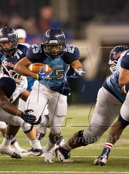 Thumbnail 2 in Ryan vs. Bell (UIL 5A Division 2 Bi-District Playoff) photogallery.