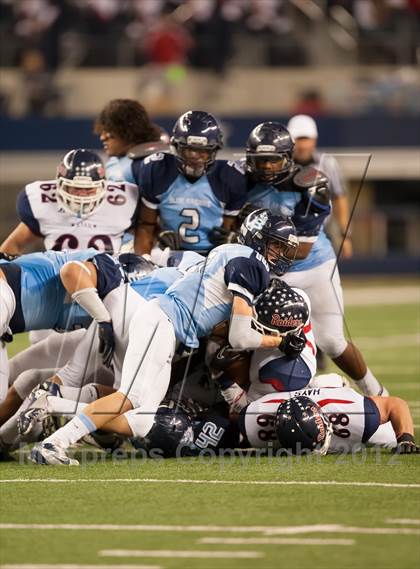 Thumbnail 1 in Ryan vs. Bell (UIL 5A Division 2 Bi-District Playoff) photogallery.