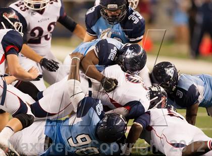 Thumbnail 3 in Ryan vs. Bell (UIL 5A Division 2 Bi-District Playoff) photogallery.