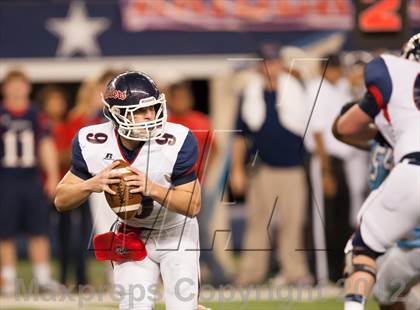Thumbnail 2 in Ryan vs. Bell (UIL 5A Division 2 Bi-District Playoff) photogallery.