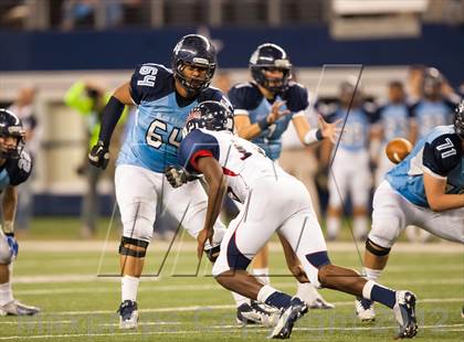 Thumbnail 1 in Ryan vs. Bell (UIL 5A Division 2 Bi-District Playoff) photogallery.