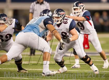 Thumbnail 1 in Ryan vs. Bell (UIL 5A Division 2 Bi-District Playoff) photogallery.