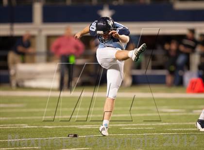 Thumbnail 1 in Ryan vs. Bell (UIL 5A Division 2 Bi-District Playoff) photogallery.