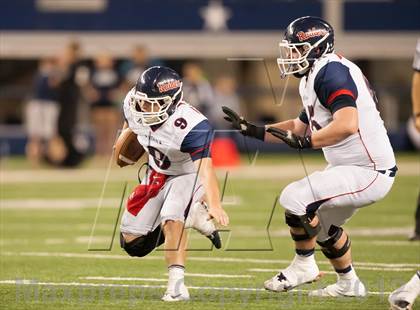 Thumbnail 2 in Ryan vs. Bell (UIL 5A Division 2 Bi-District Playoff) photogallery.