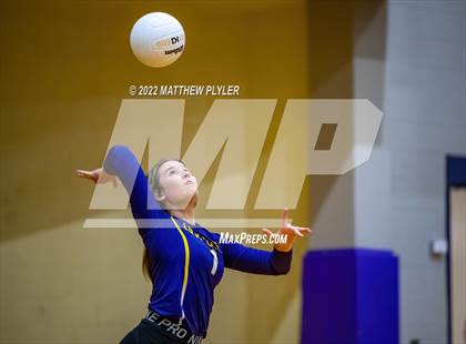 Thumbnail 3 in Jack Britt vs Triton (Jack Britt's 19th Annual Volleyball Jamboree)(scrimmage) photogallery.