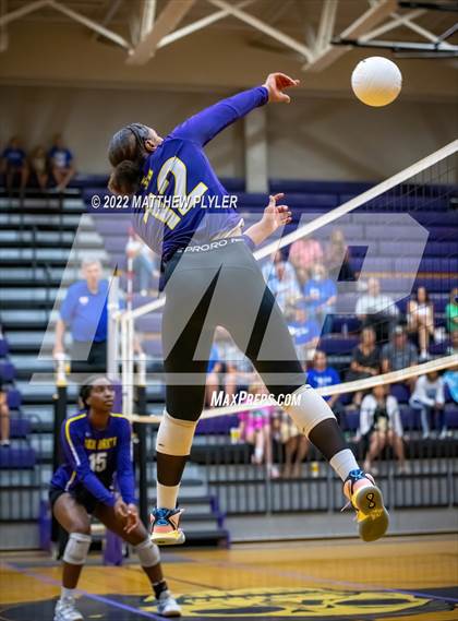 Thumbnail 2 in Jack Britt vs Triton (Jack Britt's 19th Annual Volleyball Jamboree)(scrimmage) photogallery.