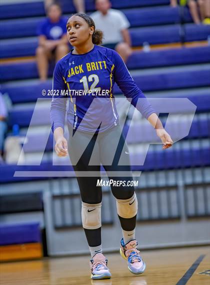 Thumbnail 1 in Jack Britt vs Triton (Jack Britt's 19th Annual Volleyball Jamboree)(scrimmage) photogallery.