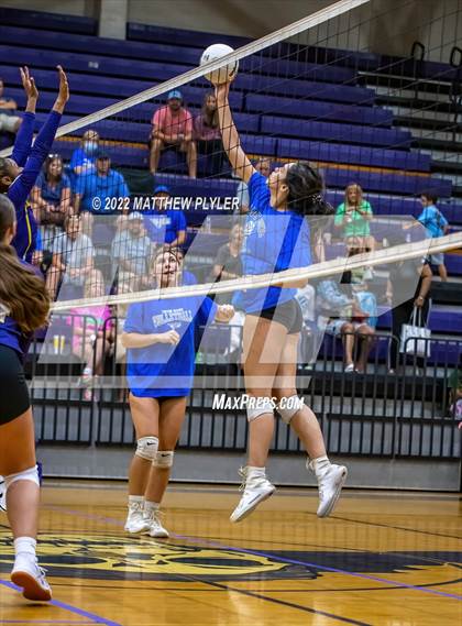 Thumbnail 3 in Jack Britt vs Triton (Jack Britt's 19th Annual Volleyball Jamboree)(scrimmage) photogallery.