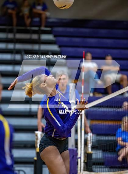 Thumbnail 1 in Jack Britt vs Triton (Jack Britt's 19th Annual Volleyball Jamboree)(scrimmage) photogallery.