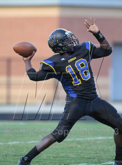 Thumbnail 3 in DuVal vs Wise photogallery.