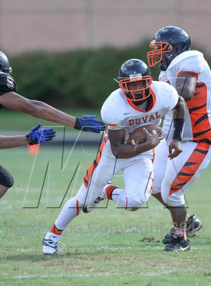 Thumbnail 3 in DuVal vs Wise photogallery.