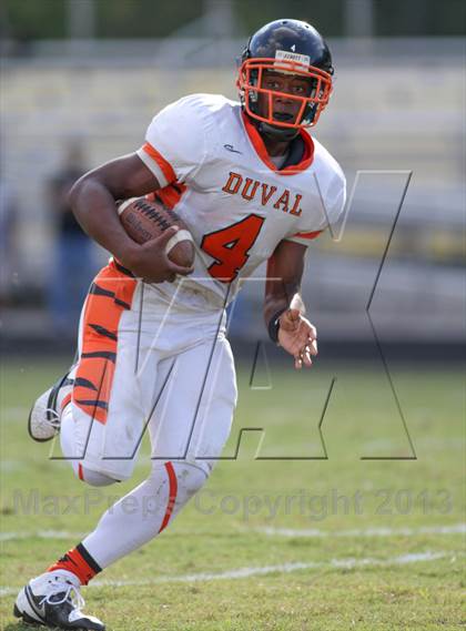 Thumbnail 3 in DuVal vs Wise photogallery.