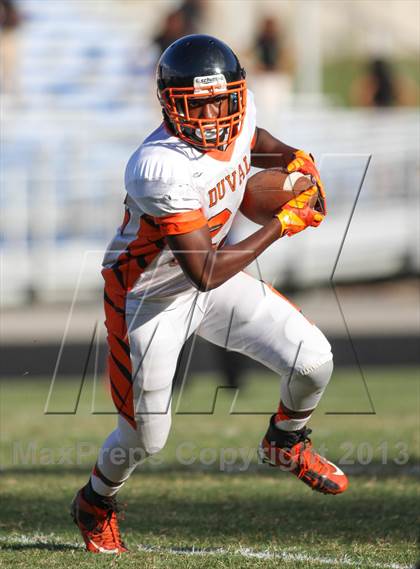 Thumbnail 1 in DuVal vs Wise photogallery.