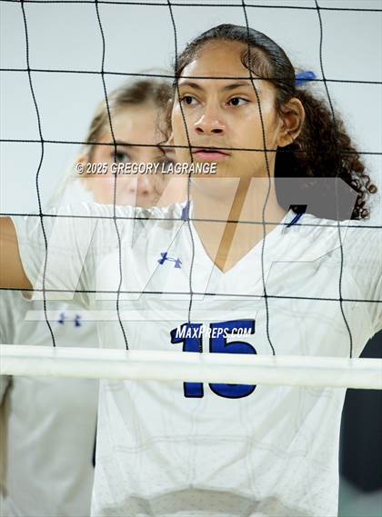 Thumbnail 2 in JV: Byron Nelson vs Southlake Carroll photogallery.