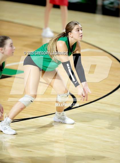 Thumbnail 2 in JV: Byron Nelson vs Southlake Carroll photogallery.
