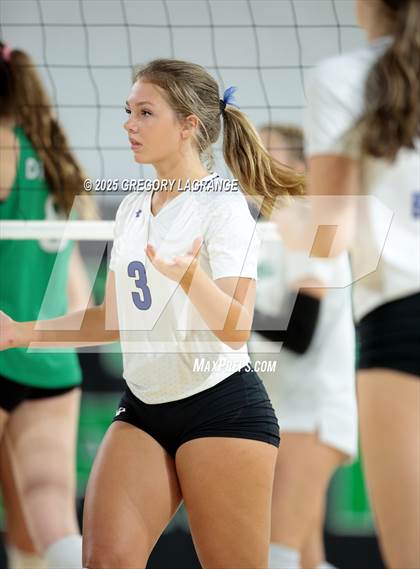 Thumbnail 1 in JV: Byron Nelson vs Southlake Carroll photogallery.