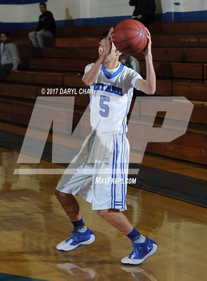 Thumbnail 3 in Alhambra vs San Marino photogallery.