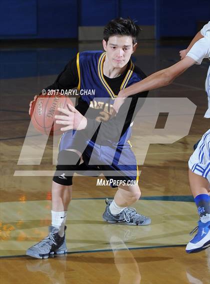 Thumbnail 1 in Alhambra vs San Marino photogallery.