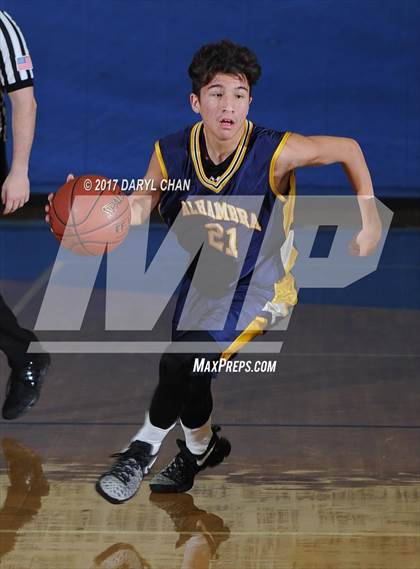 Thumbnail 2 in Alhambra vs San Marino photogallery.