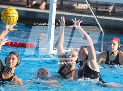 Thumbnail 3 in La Jolla vs. Torrey Pines (CIF State Qualifier) photogallery.