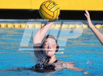 Thumbnail 2 in La Jolla vs. Torrey Pines (CIF State Qualifier) photogallery.
