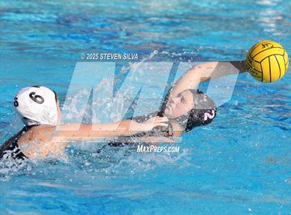 Thumbnail 3 in La Jolla vs. Torrey Pines (CIF State Qualifier) photogallery.