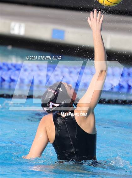 Thumbnail 2 in La Jolla vs. Torrey Pines (CIF State Qualifier) photogallery.