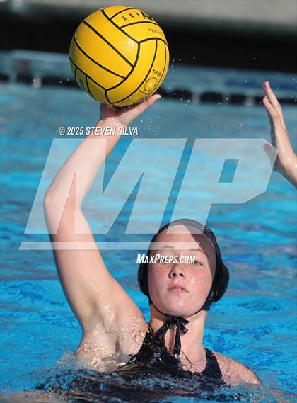 Thumbnail 3 in La Jolla vs. Torrey Pines (CIF State Qualifier) photogallery.