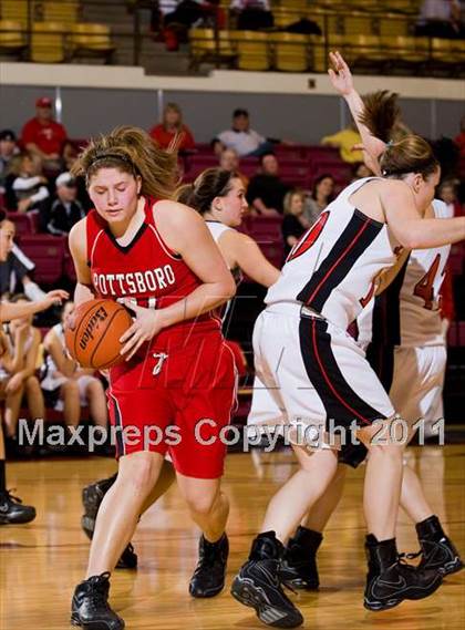 Thumbnail 1 in Olney @ Pottsboro (Fantasy of Lights Tournament) photogallery.