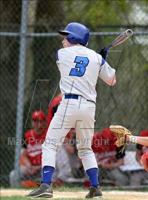 Thumbnail 2 in Edgemont vs. Tappan Zee (Nanuet Tournament) photogallery.