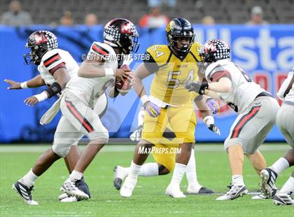 Thumbnail 2 in Many vs. Ferriday (LHSAA Class 2A Final)  photogallery.