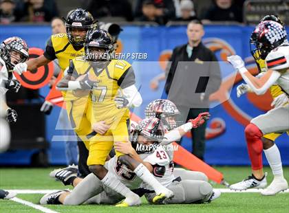 Thumbnail 2 in Many vs. Ferriday (LHSAA Class 2A Final)  photogallery.