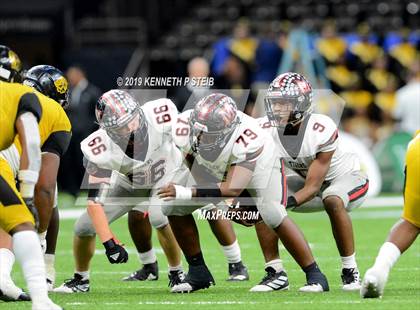 Thumbnail 2 in Many vs. Ferriday (LHSAA Class 2A Final)  photogallery.