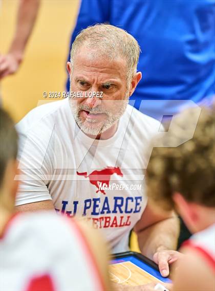 Thumbnail 1 in Dawson vs. Pearce (McDonald's Texas Invitational) photogallery.