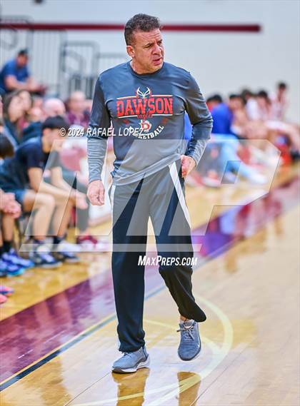 Thumbnail 2 in Dawson vs. Pearce (McDonald's Texas Invitational) photogallery.