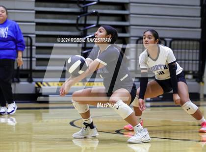 Thumbnail 3 in Crandall vs North Forney (Crandall Tournament) photogallery.